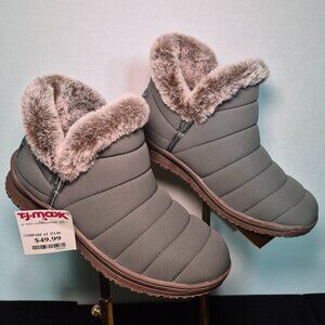 Minnetonka Puffer Faux Fur Lined Slip On Booties in gray nylon size 6 NWT